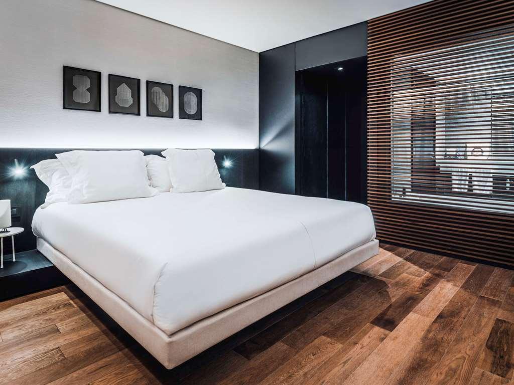 Sls Buenos Aires Puerto Madero酒店 客房 照片 A bedroom at the hotel