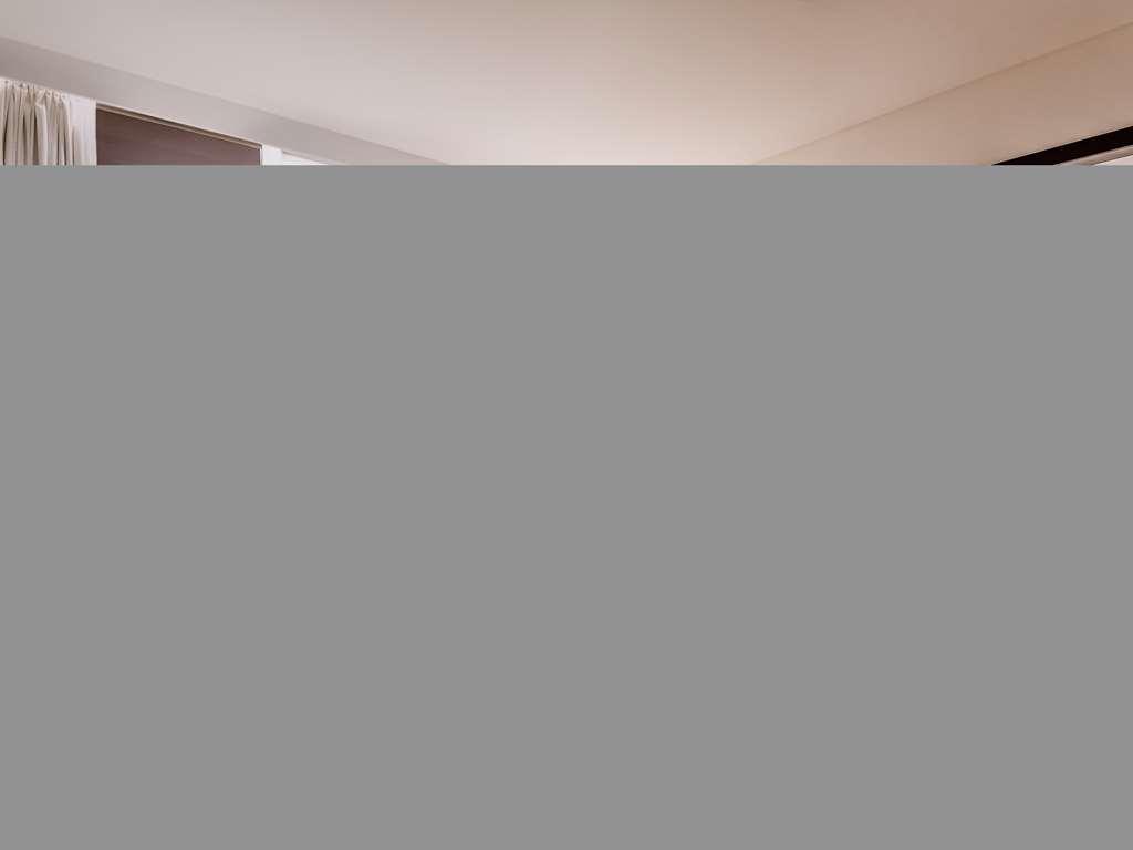 Sls Buenos Aires Puerto Madero酒店 外观 照片 A 2D image with a Gaussian blur applied